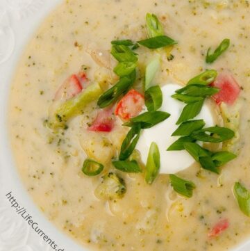 Baked Potato Soup with Broccoli and Red Pepper