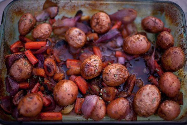 potatoes, carrots, red onions, garlic baked in Apricot Sauce with balsamic vinegar, dried apricots, thyme, and olive oil. 