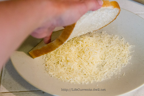 Island Trollers Tuna Cake Sandwiches on Toasted Parmesan Sourdough https://lifecurrentsblog.com #seafood #sustainable #tuna