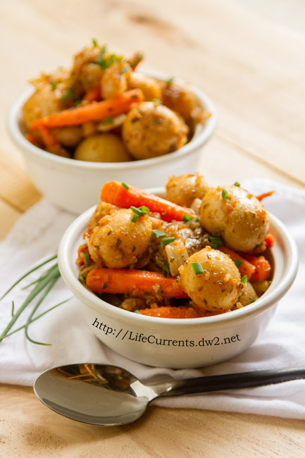 Italian Apricot Stew by Life Currents, a Childhood Favorites Remade https://lifecurrentsblog.com