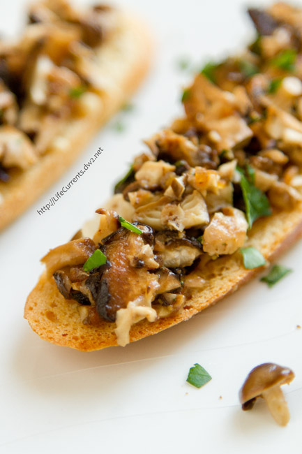 Mushroom Bruschetta made with oven roasted mushrooms is so easy to make and is sure to impress your guests at a party! 