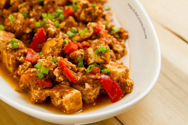 Braised Tofu in a full flavored vegan sauce. I give you: Copycat Chipotle Sofritos in the Slow Cooker or crock pot. This one is a keeper!