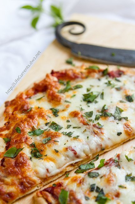 Beer and Pizza Night with a recipe for Easy Garlic and Herb Pizza 