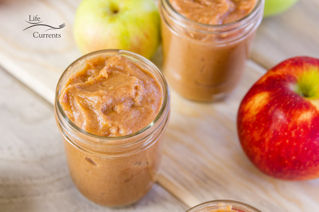 Crock Pot or Slow Cooker Apple Butter recipe - perfect for your breakfast toast 