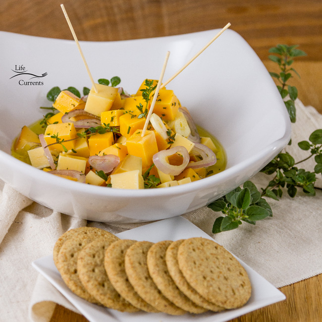 Marinated Cheese and Herbs Appetizer Recipe - the perfect appetizer for any party Marinated Cheese and Herbs Appetizer Recipe - the perfect appetizer for any party