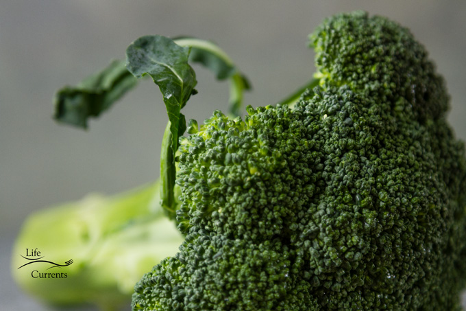 Simple Veggie Side Dishes that are perfect for the holidays - broccoli