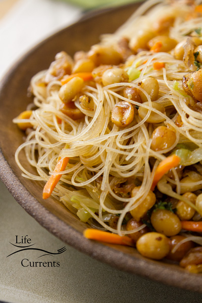 Peanut Rice Noodles with a nice light Asian sauce with great flavor
