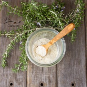 Country Gravy Mix You can make a big batch of this mix and keep it on the shelf, always at the ready.