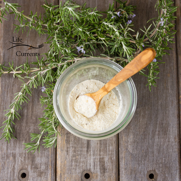 Country Gravy Mix You can make a big batch of this mix and keep it on the shelf, always at the ready. 