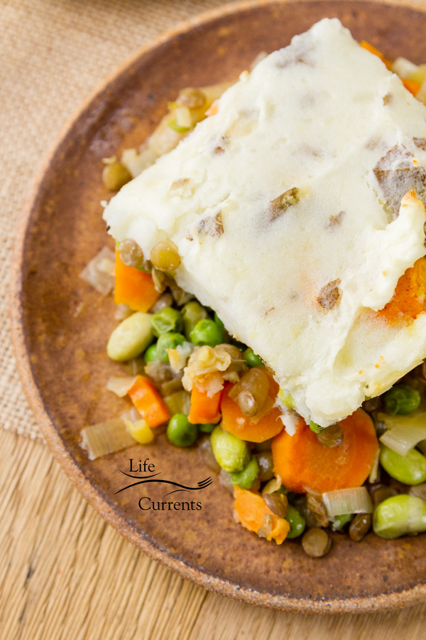 Vegetarian Shepherd&rsquo;s Pie healthy comfort food that can easily be made vegan as well