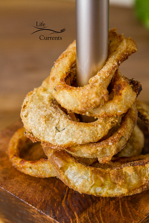 Homemade Oven Baked Onion Rings - delicious and much healthier than deep fried ones