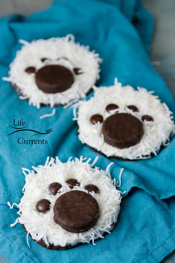Polar Bear Paw Cookies - The kids will love to help, and everyone will be happy with these cute handmade treats. Polar Bear Paw Cookies - The kids will love to help, and everyone will be happy with these cute handmade treats.