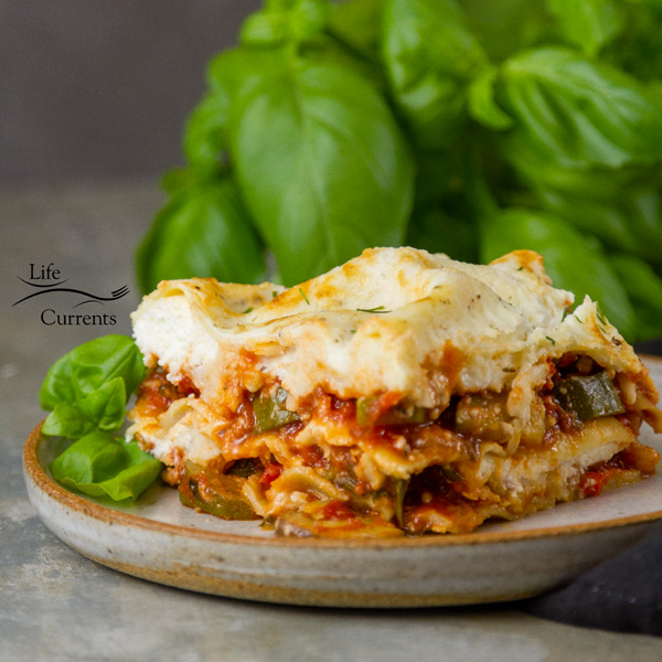 Vegetarian Lasagna Recipe - Whether you&rsquo;re doing meatless Monday, or just getting dinner on the table, this great casserole that&rsquo;s filled with perfectly cooked veggies will make everyone in happy, even the meat eaters in your family.