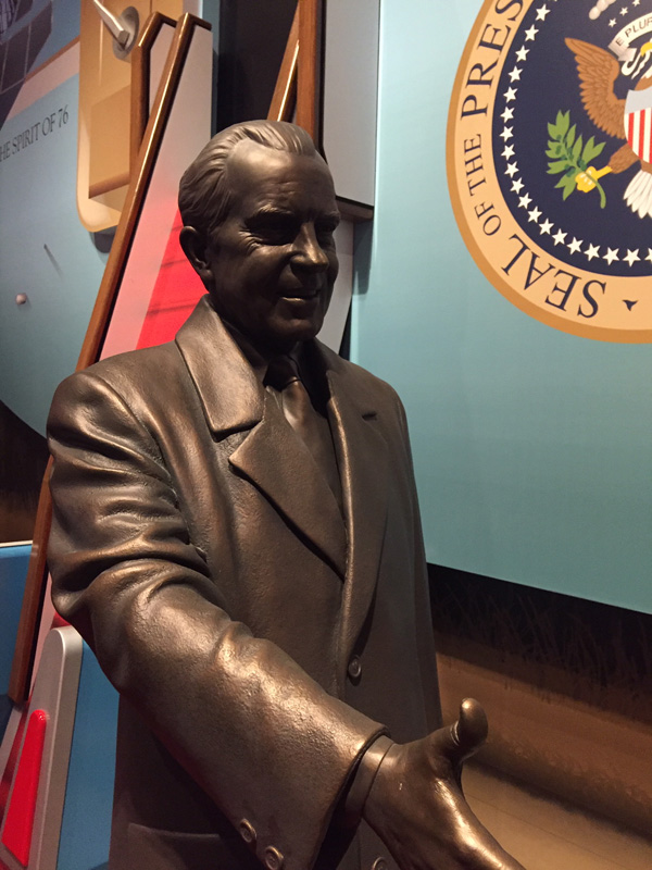 Visit the Richard Nixon Library and Museum - The China gallery