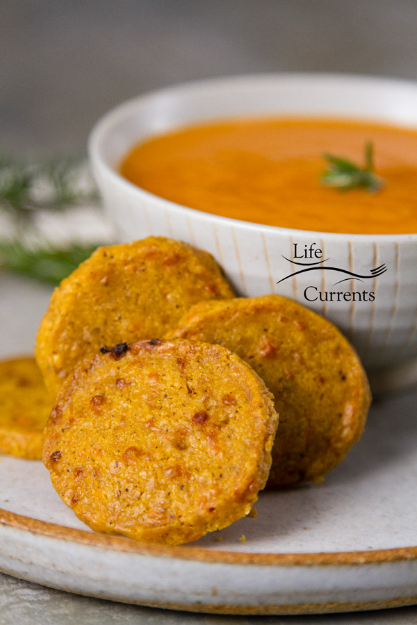 Chile Cumin Cheddar Crackers &ndash; They&rsquo;re great as an appetizer or with salad or soup for a luncheon. 