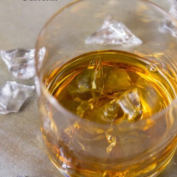 An extensive tutorial on How to host a whiskey tasting party