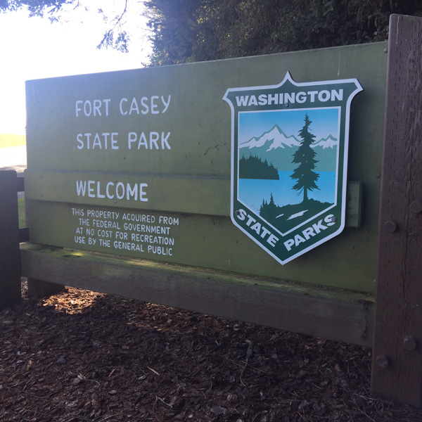 The sign at the entrance of Fort Casey state Park welcoming you