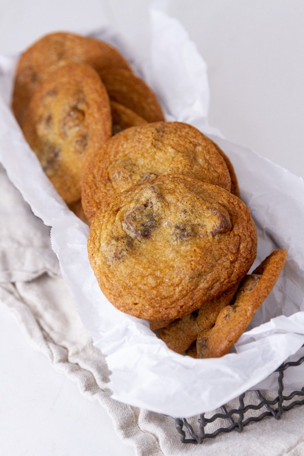 a wire basket filled with cookies.
