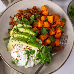 square crop of the Viral Cottage Cheese Sweet Potato Bowls but made vegetarian with lentils.